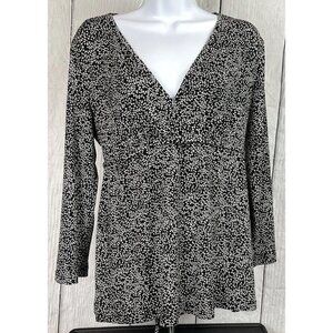 Oh Baby! Motherhood Maternity M Long Slv Empire Waist Surplice Top Black Stretch